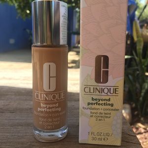 Clinique Beyond Perfecting